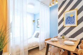 Yellow Apartment • Balcony • Free Parking